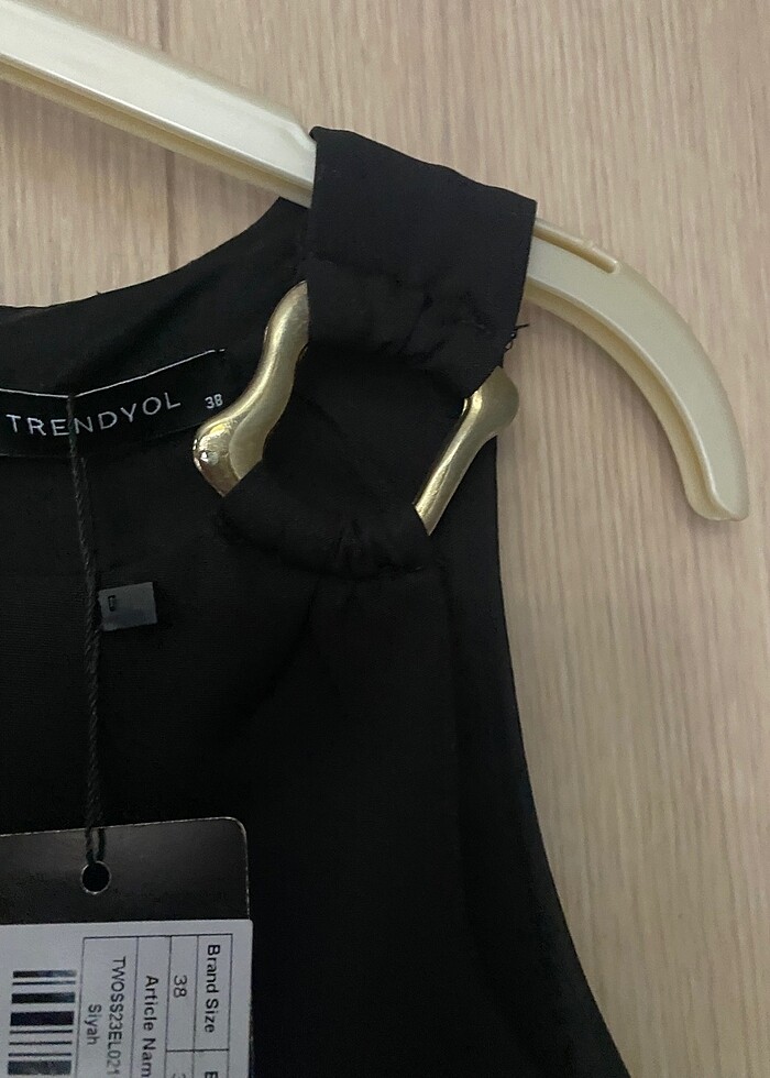 giyilmemiş elbise - Görsel 3