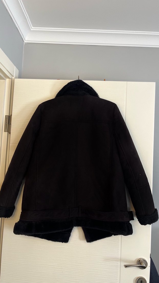 Kadın Siyah Kürklü Kış Ceketi - Stradivarius - Görsel 2