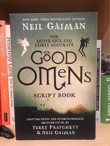 Good Omens Script Book İngilizce