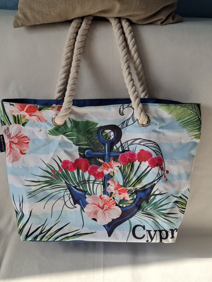 deniz plaj çantası ipliği biraz defolu - Görsel 3