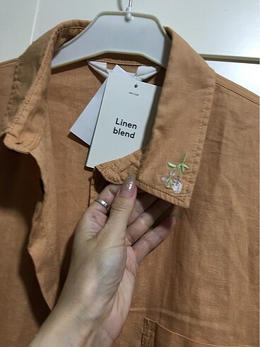 m Beden H&M keten gömlek