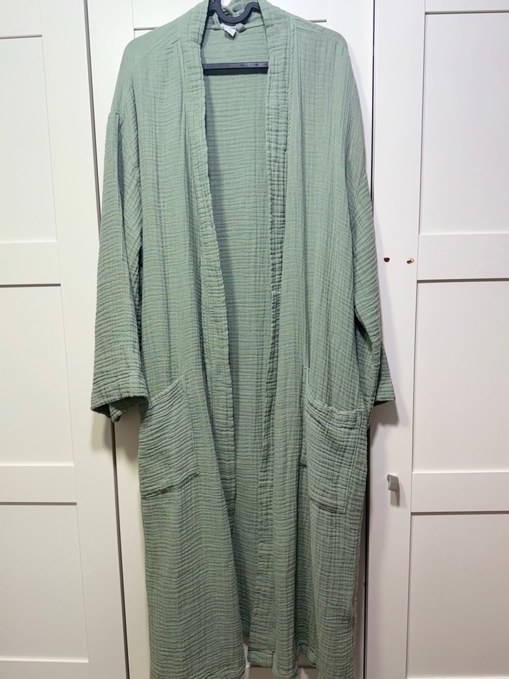 Uzun, Gevşek Kesim Yeşil Kadın Sabahlık - Görsel 2