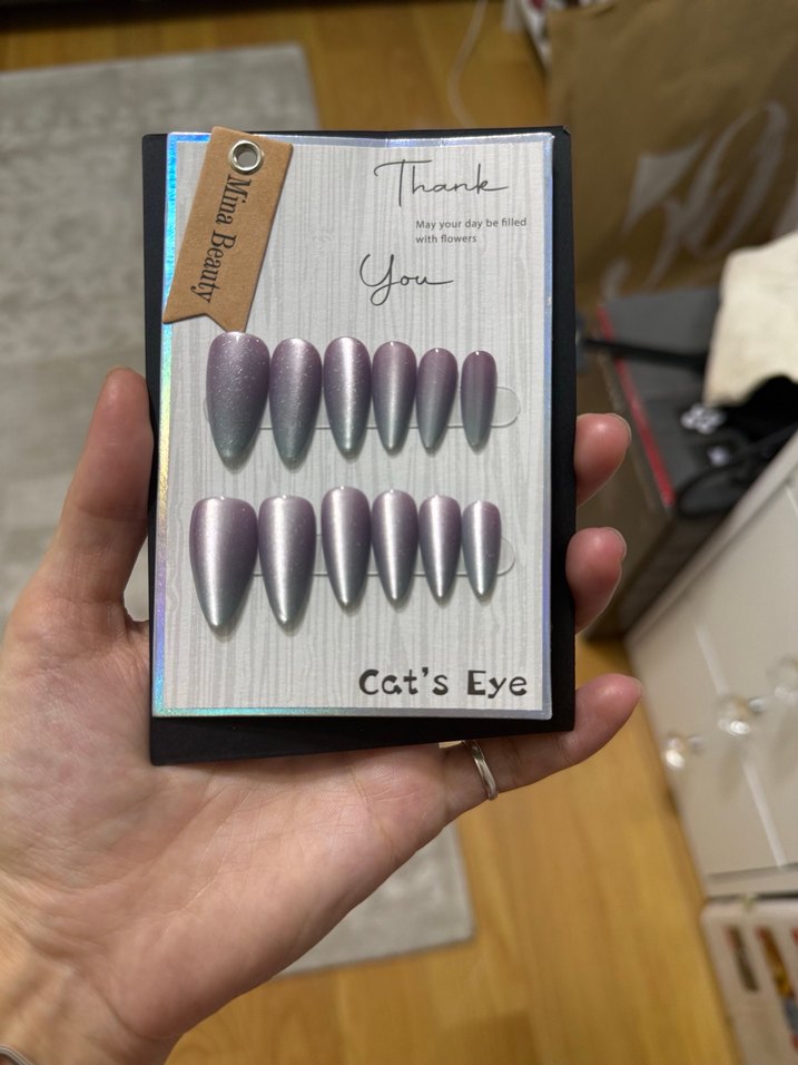 QMina Beauty Mor Gri Cat's Eye Tırnak Süsleri - Görsel 2