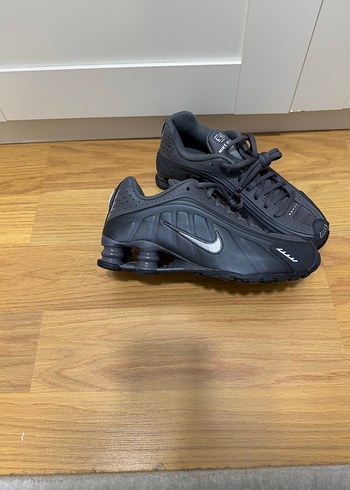 Nike Siyah Bagcikli Spor Ayakkabi