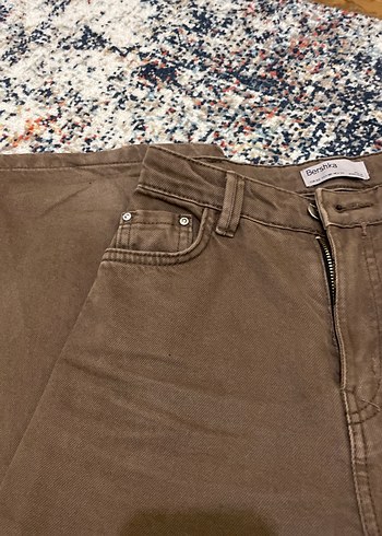 Bershka Düğmeli Kahverengi Kadın Kot Pantolon
