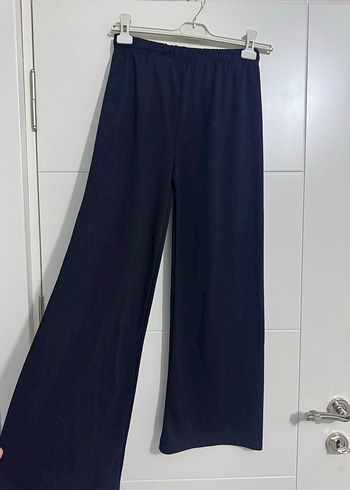 Siyah Rahat Kesim Midi Kumaş Pantolon - Görsel 2