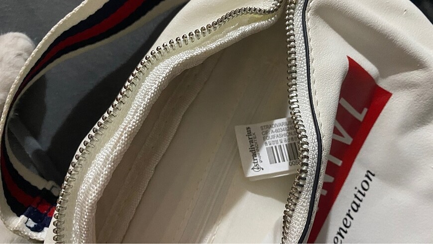 Beden Stradivarius