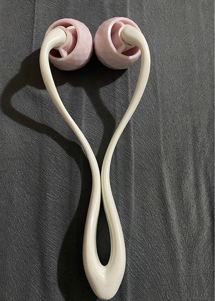 Miniso V-line Face Roller - Görsel 2