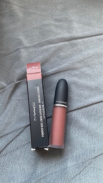 Mac Over The Taupe Powder Kiss Likit Ruj