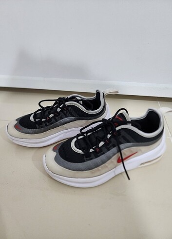 31 Beden Nike çocuk ayakkabı