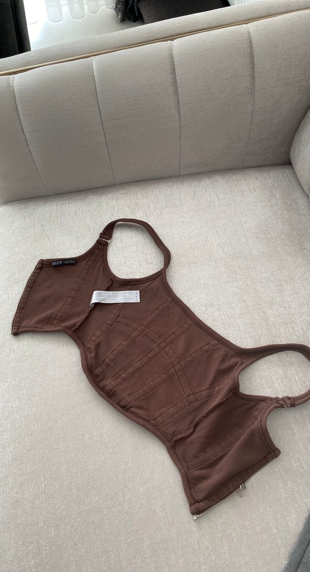 Kahverengi Fitilli Hemşire Korsesi - Görsel 3