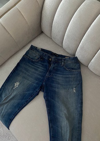 KadınGri Mavi Bol Kesim Paçaları Püsküllü Midi Kot Pantolon