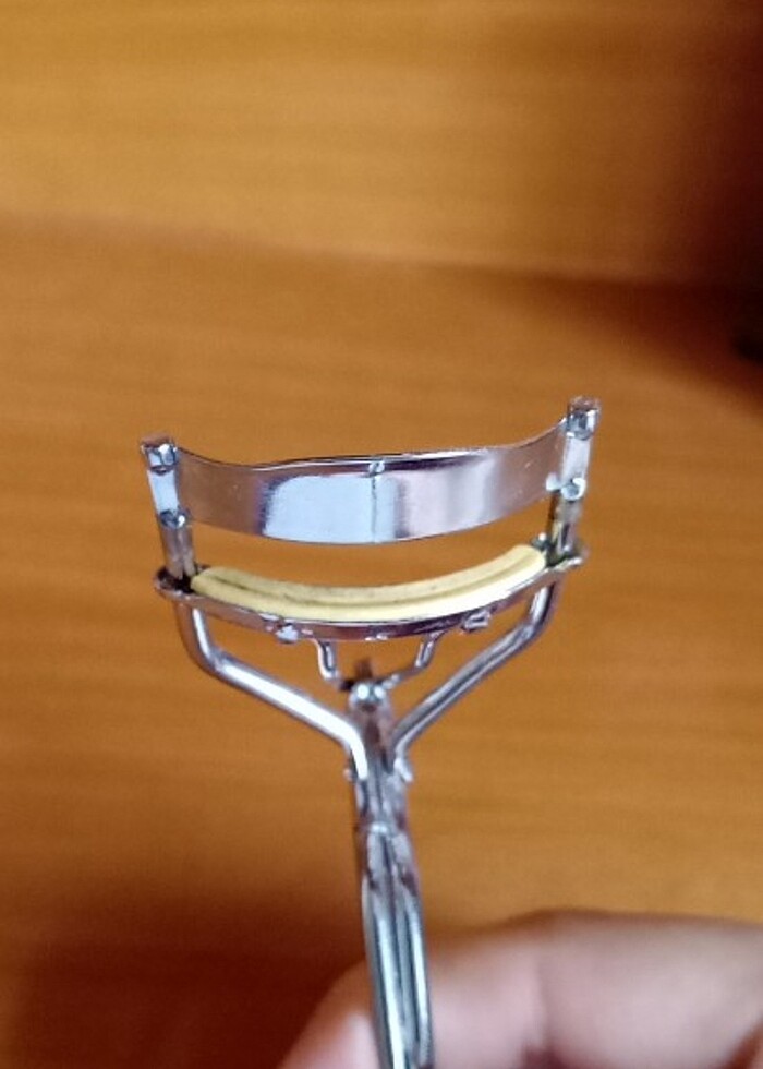 Kirpik kıvırcı - Görsel 3