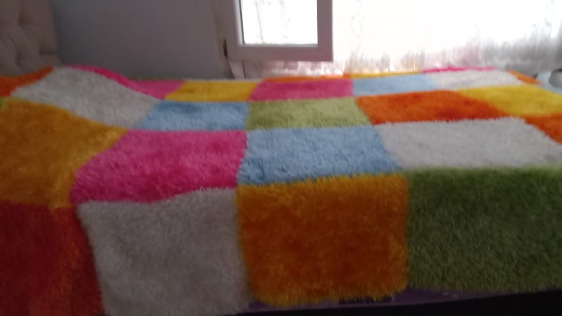 Çocuklar için renkli yumuşak yatak örtüsü el yapımı örgü - Görsel 2