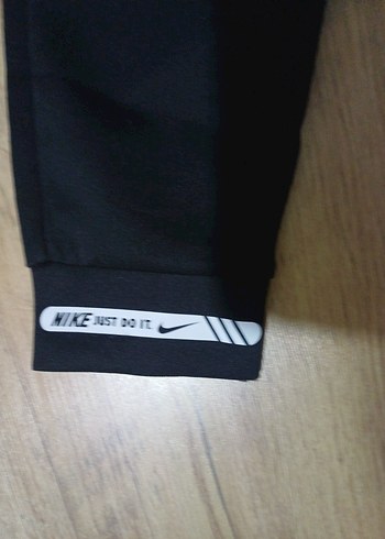 Nike Siyah Rahat Kesim Erkek Eşofman Altı - Görsel 4