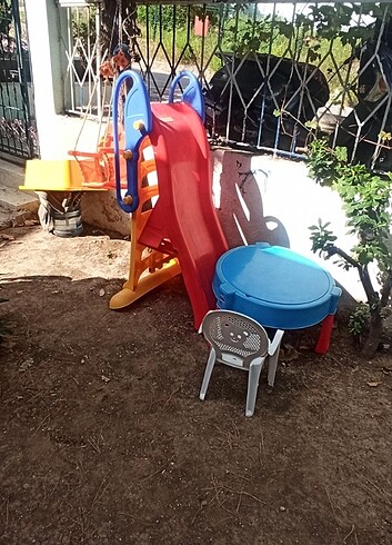 Beden Oyun parkı,kaydırak,sandalye,salıncak ,bahçe oyuncaklari