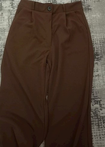Kahverengi Pilili Kadın Kumaş Pantolon