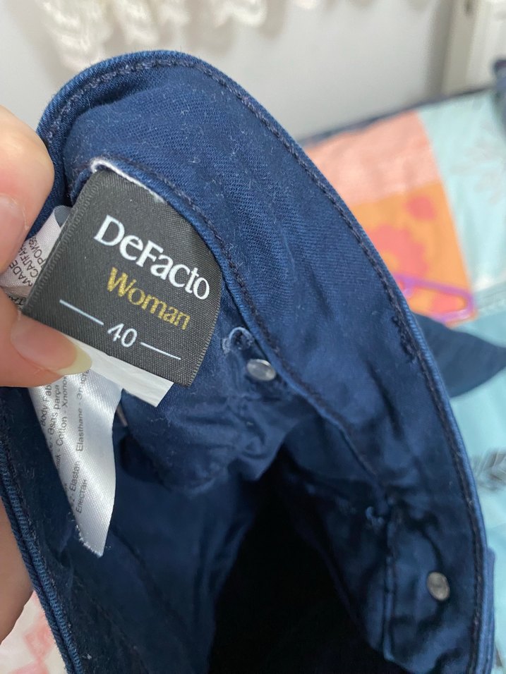 Düğmeli Mavi Midi Kot Şort - Görsel 2