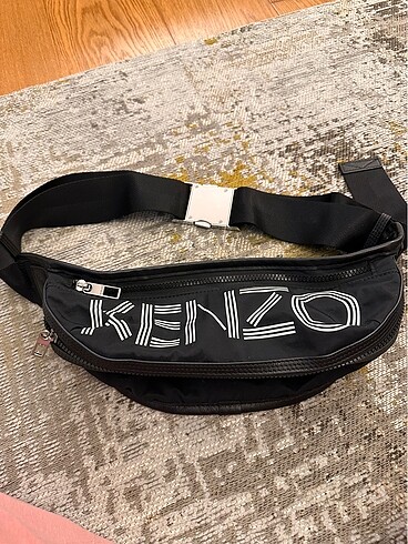 Kenzo Bel Cantasi