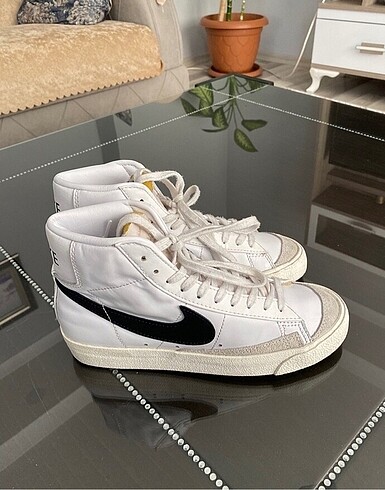 Nike Blazer model