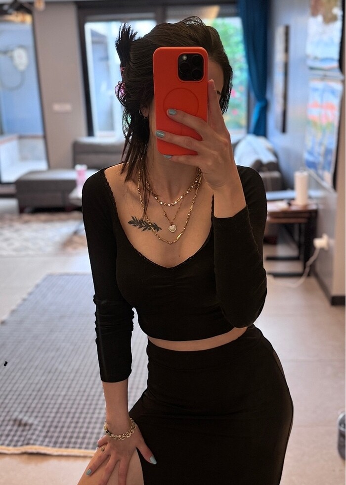 Bershka üst - Görsel 2