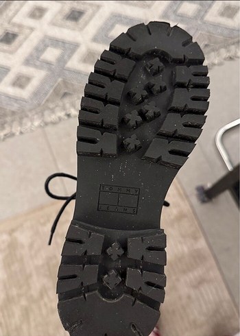 Tommy Hilfiger bot kullanılmamış sıfır - Görsel 6