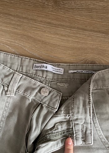 Bershka kargo pantolon - Görsel 4