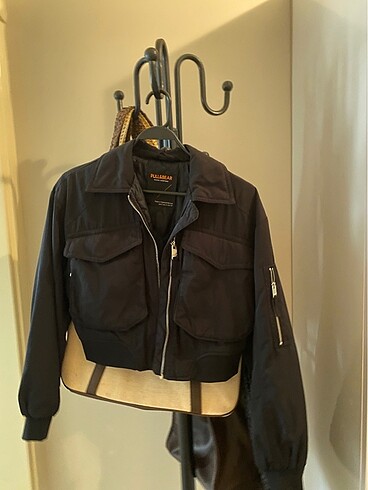 Kısa bomber ceket