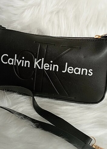 Calvin Klein Çanta