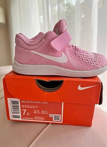 Nike kız çocuk ayakkabı