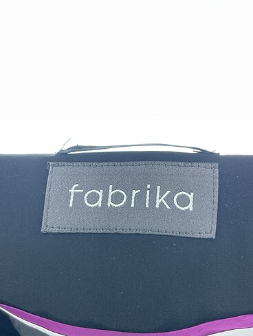 36 Beden çeşitli Renk Fabrika Ceket %70 İndirimli.