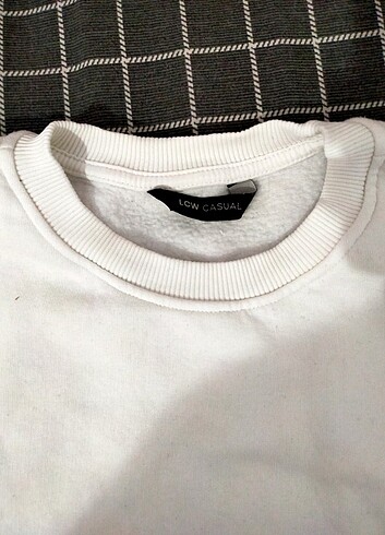 LC Waikiki Nakışlı sweatshirt