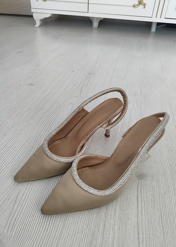 Bej Stiletto Topuklu Kadın Abiye Ayakkabı