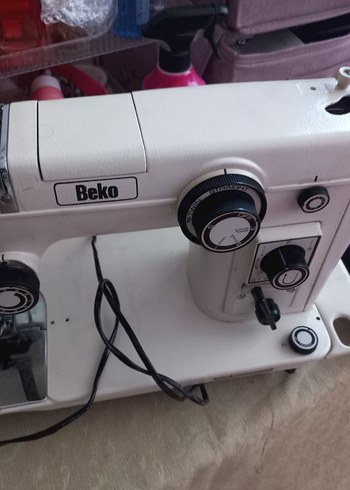 Beko Beyaz Dikiş Makinesi - Görsel 2