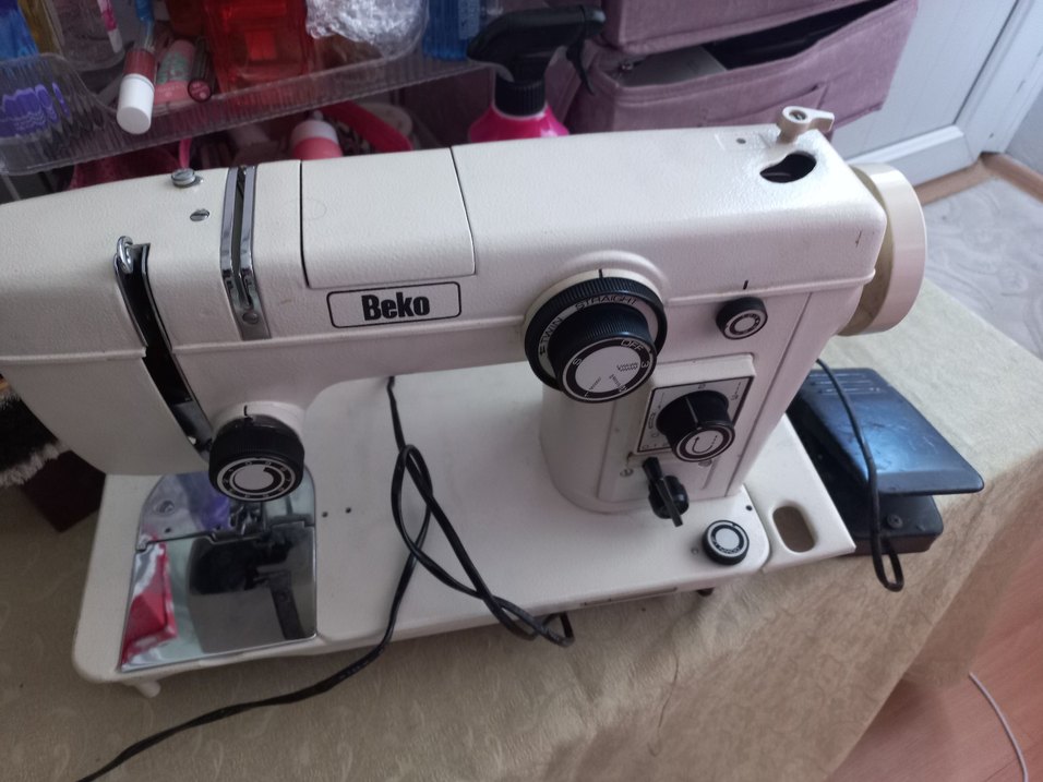 Beko Beyaz Dikiş Makinesi - Görsel 2