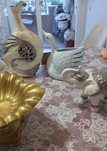 Beyaz Kuğu Biblo
