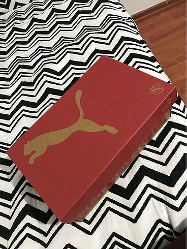 38 Beden beyaz Renk Orjinal puma ayakkabı