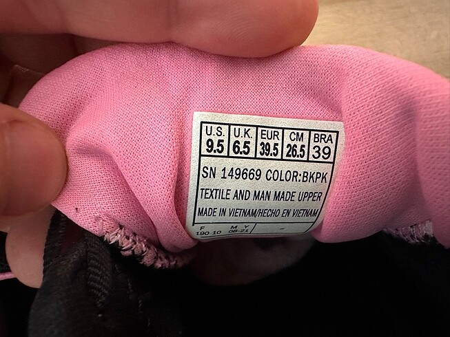39,5 Beden siyah Renk Skechers kadın spor ayakkabı