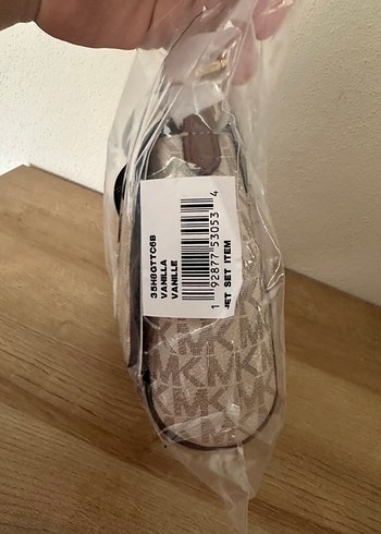 Beden ten rengi Renk Michael Kors Bej Deri Kadın Çapraz Çanta