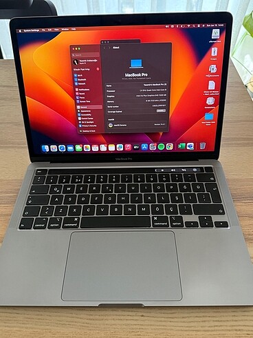 Apple Macbook Pro 2020