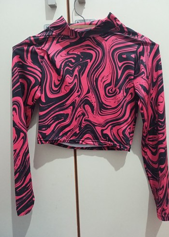 Uzun Kollu Pembe Tie-Dye Crop Bluz