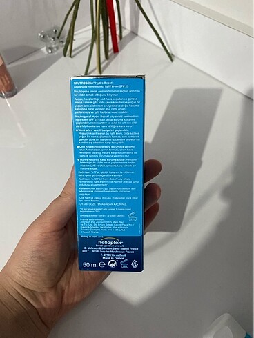  Beden Neutrogena güneş kremi içerikli nemlendirici