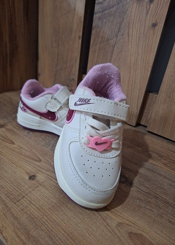 Kız Çocuk Beyaz Nike Spor Ayakkabı - Görsel 3