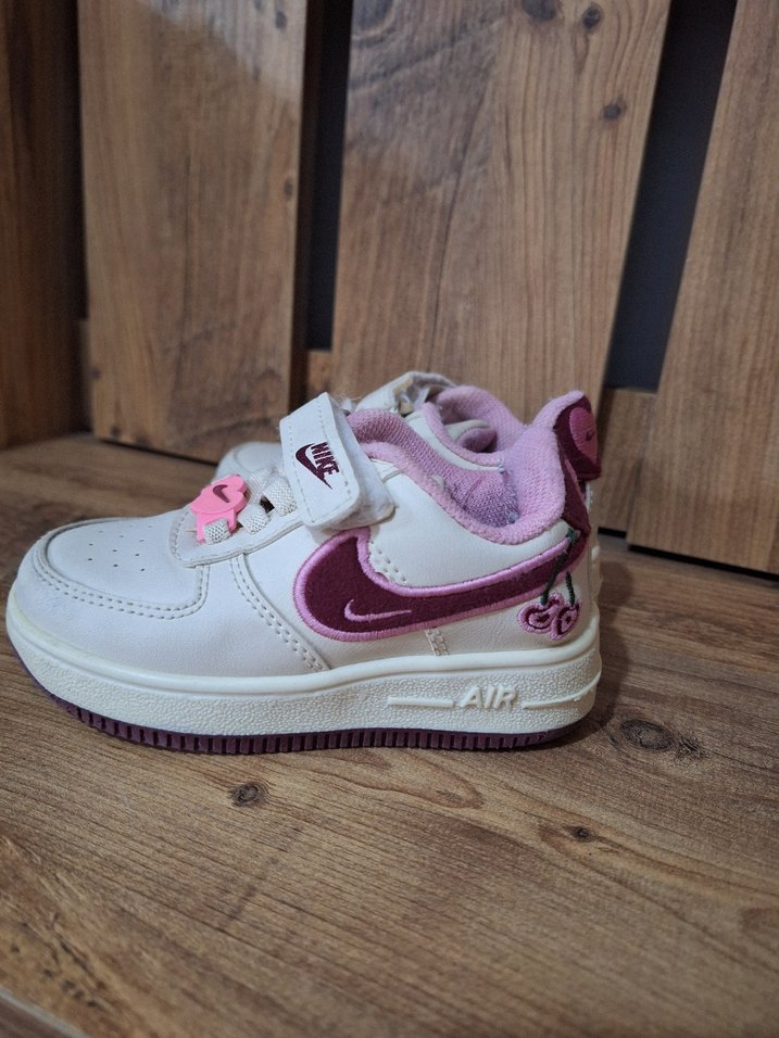 Kız Çocuk Beyaz Nike Spor Ayakkabı - Görsel 4