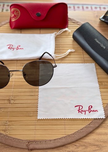 Minimalist Güneş Gözlüğü - Görsel 5