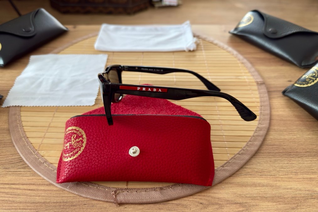 Güneş Gözlüğü Prada - Görsel 2