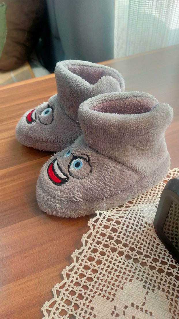 Nakışlı Gri Kız Çocuk Sıcak Ev Terliği - Görsel 2