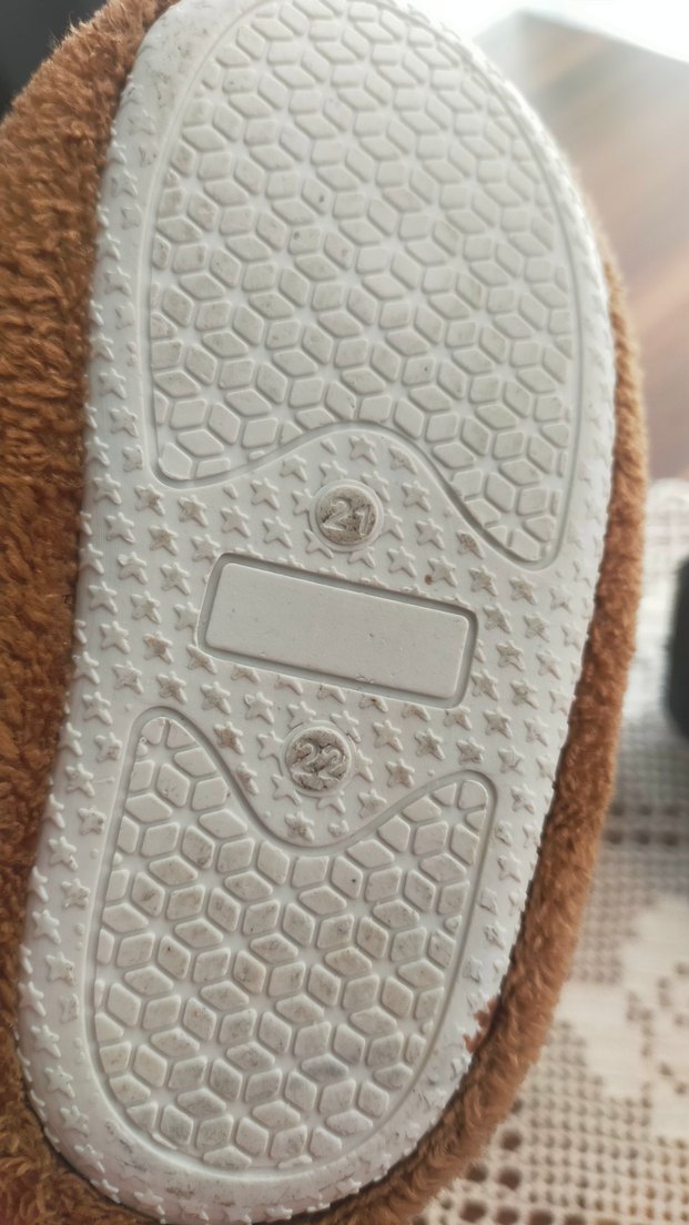 Kız Çocuk Kahverengi Nakışlı Sıcak Ev Terliği - Görsel 3