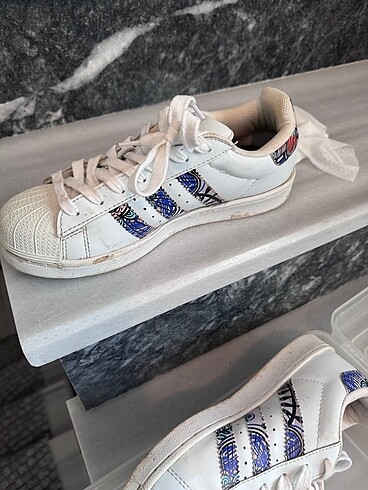 Adidas ayakkabı