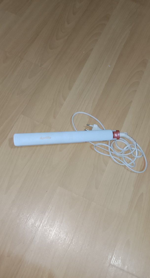 Aprilla Beyaz Saç Düzleştirici - Görsel 2